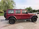 Photo 5 - Jeep Wrangler