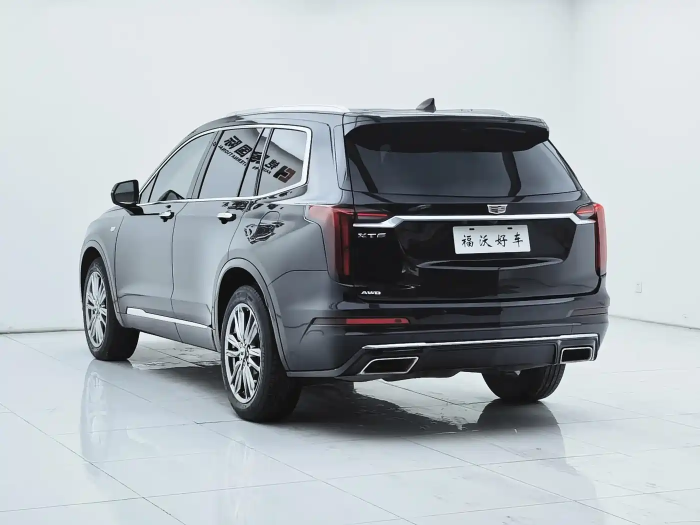 Photo 34 - Cadillac XT6
