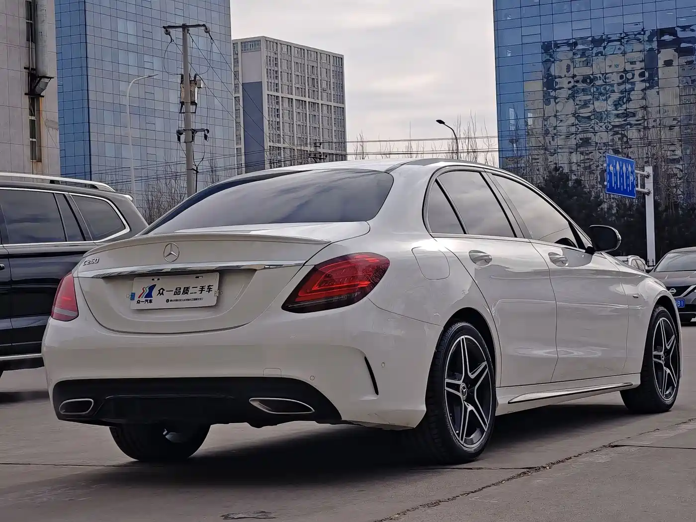 Mercedes-Benz C-Class 2021 C 260 Starry Exclusive Edition фото 7