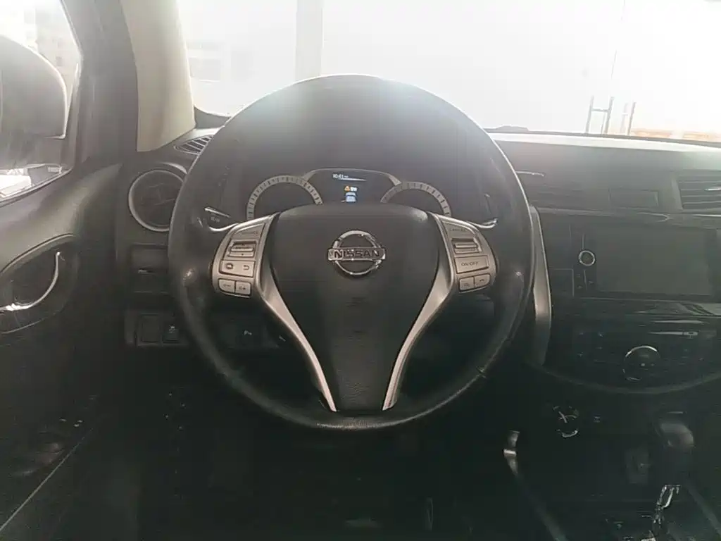 Nissan Terra 2018 2018 2.5L Automatic AWD Flagship