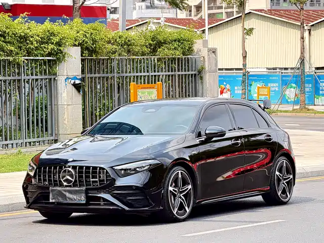 MERCEDES-BENZ A CLASS AMG