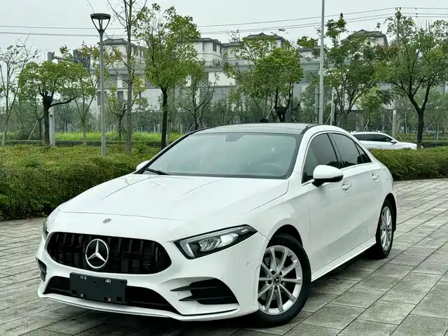 MERCEDES-BENZ A CLASS