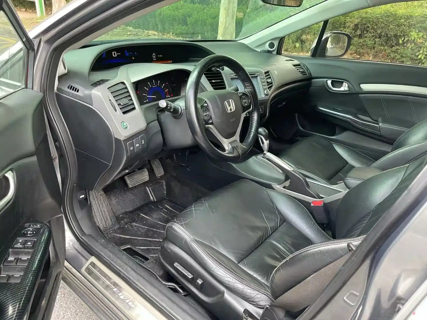 Фото 6 - Honda Civic
