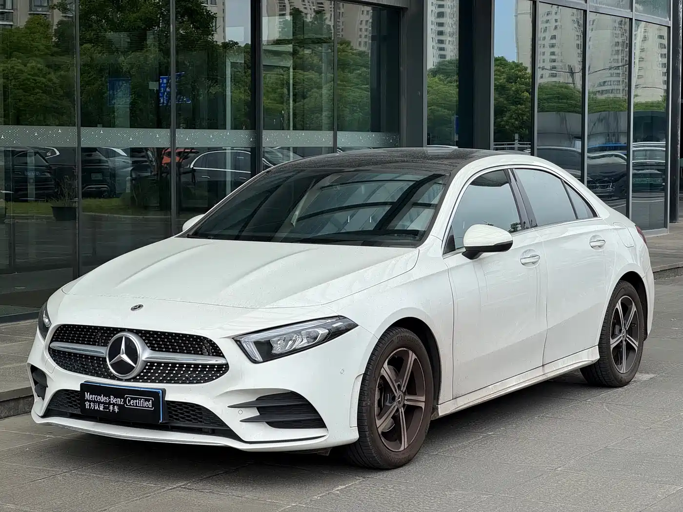 Mercedes-Benz A-Class 2022 Facelift III A 200 L Sport Sedan Fashion