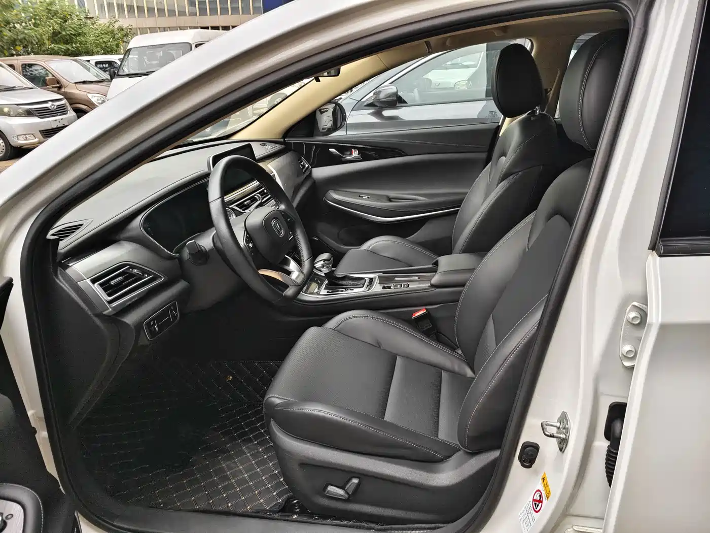 Changan Ruicheng CC 2021 2021 Blue Whale Edition 1.5T DCT Luxury