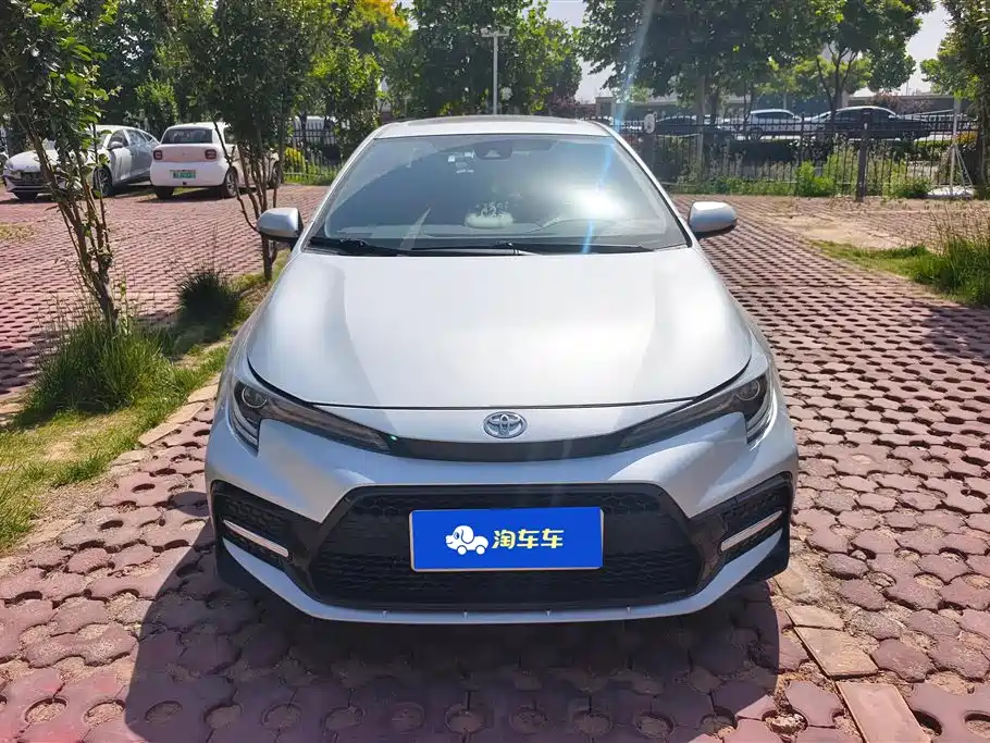 Toyota Levin 2021 185T CVT Sport Edition фото 2