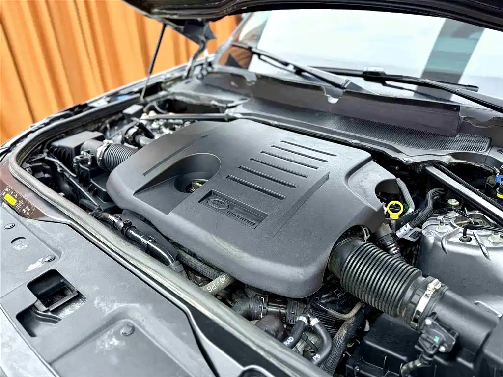Land Rover Discovery 2021 360PS R-Dynamic S фото 18