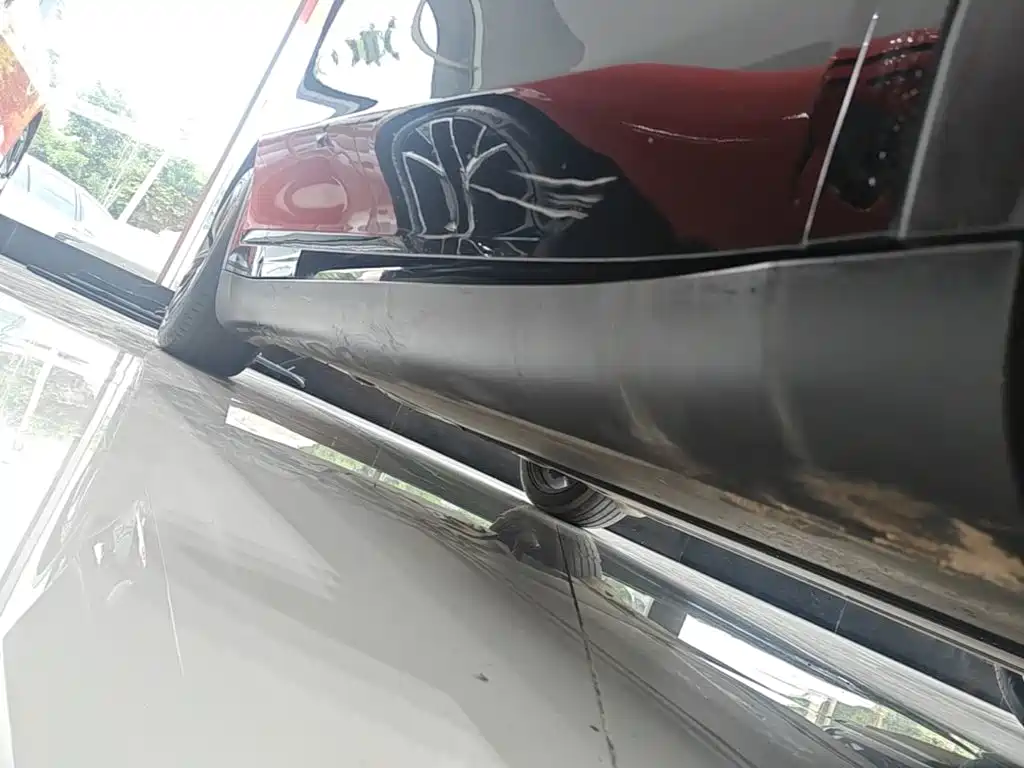 Фото 19 - Tesla Model Y