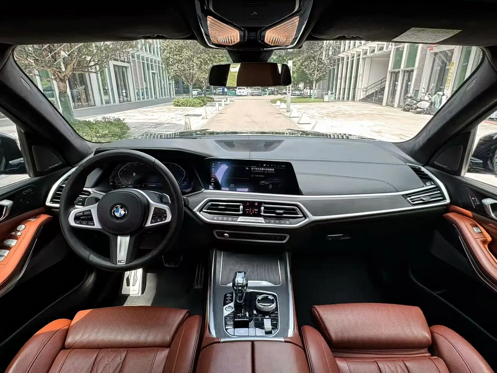 Фото 5 - BMW X7