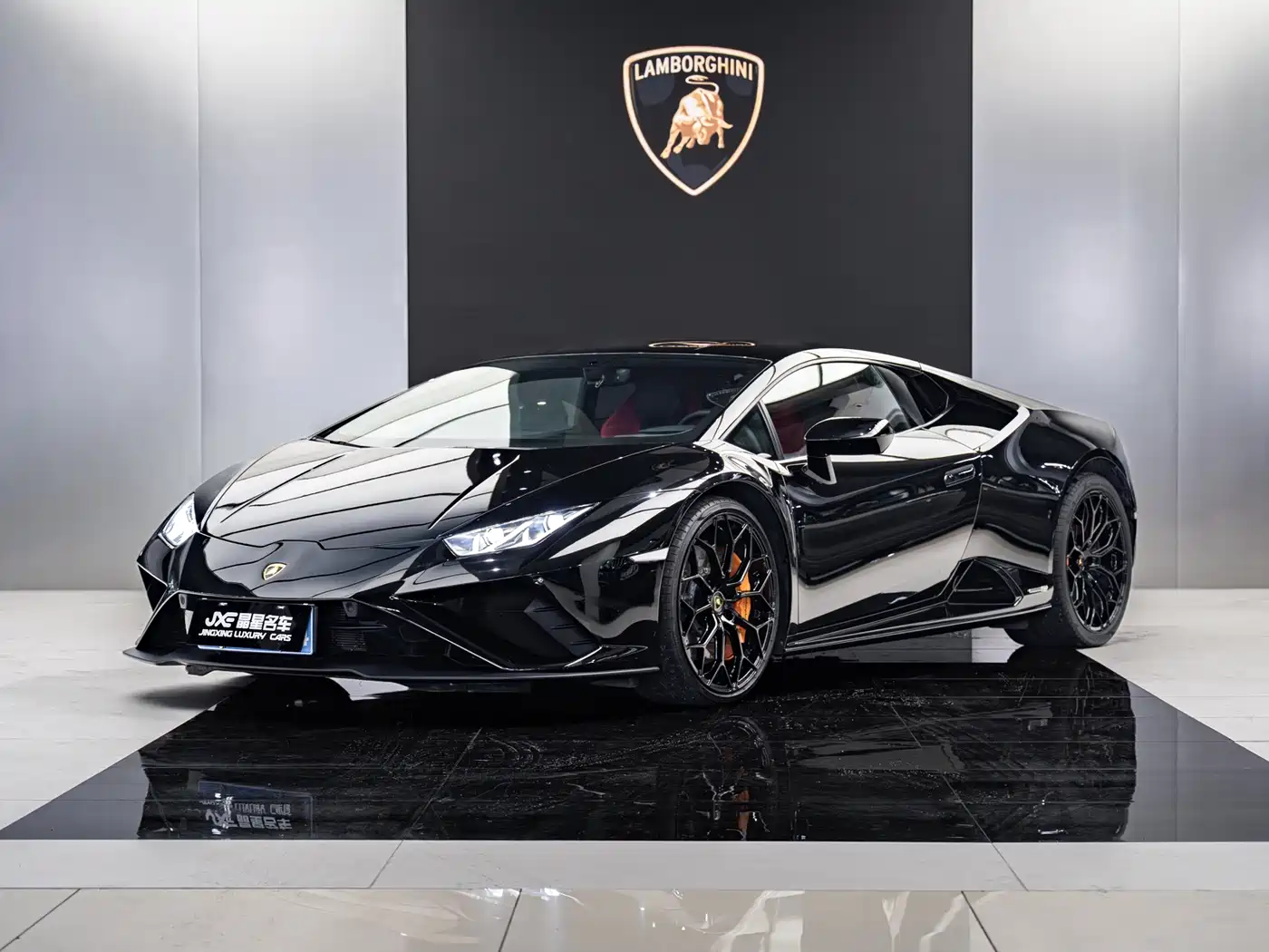 LAMBORGHINI HURACÁN
