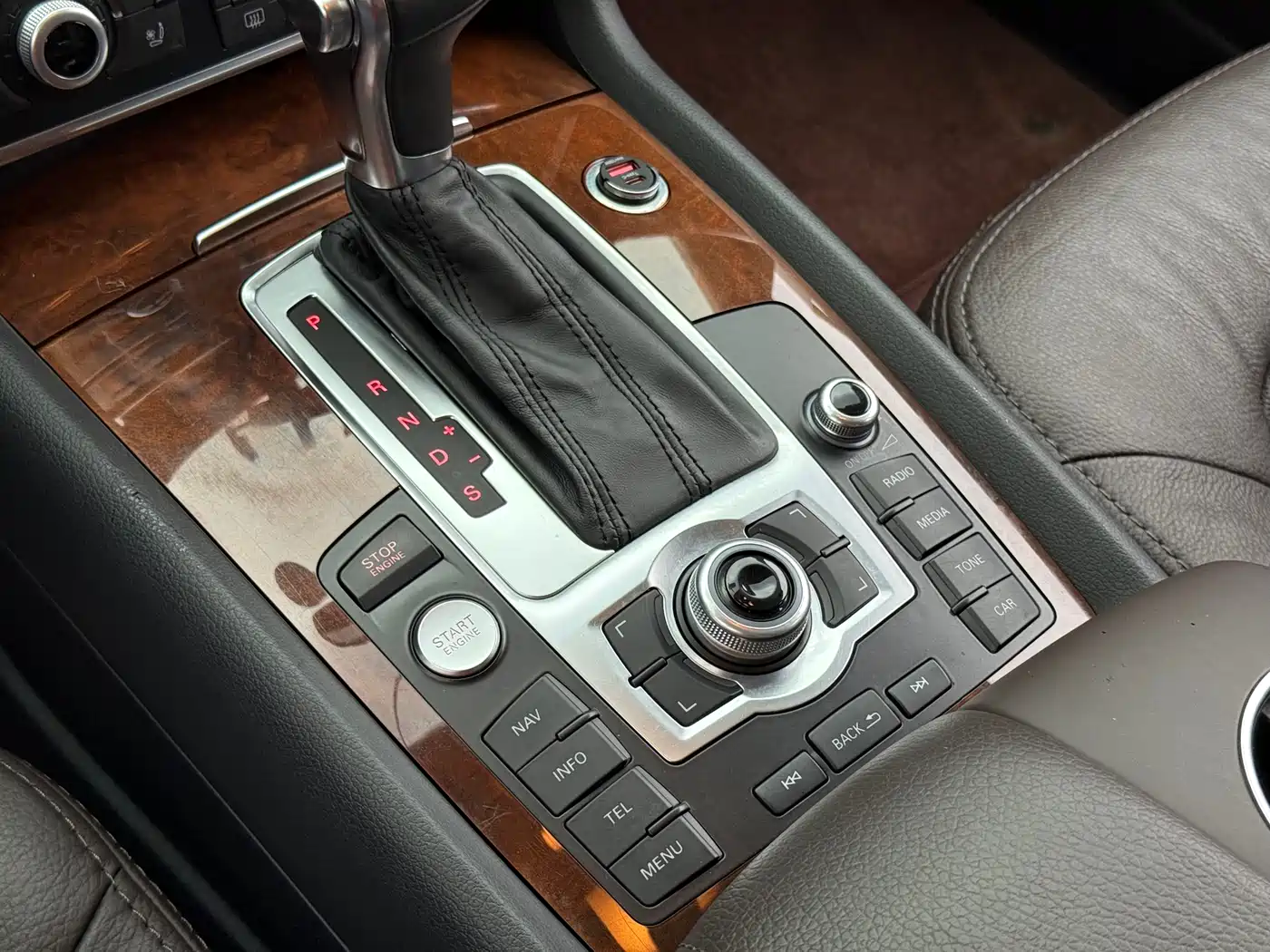 Audi Q7 2014 35 TFSI Progressive фото 11