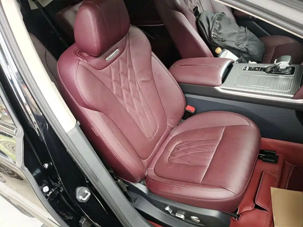 Hongqi HS7 PHEV 2025 2024 2.0T PHEV 4WD Flagship Edition 6-seater