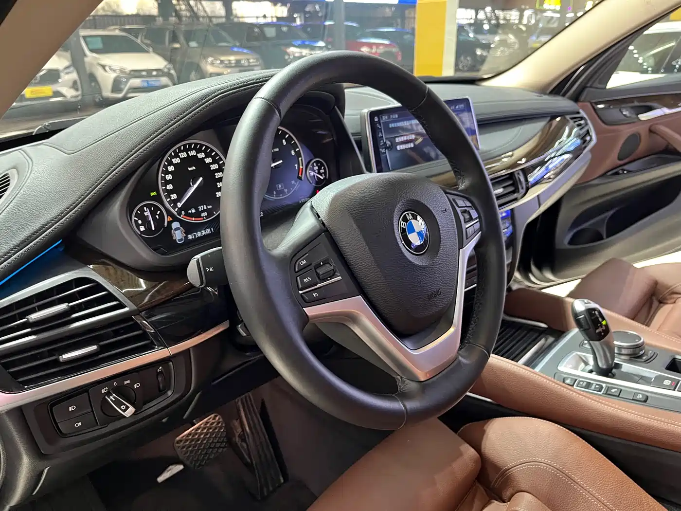 BMW X6 2017 xDrive28i фото 7