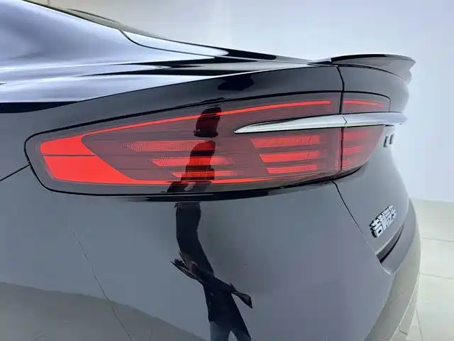 Фото 20 - Geely Preface