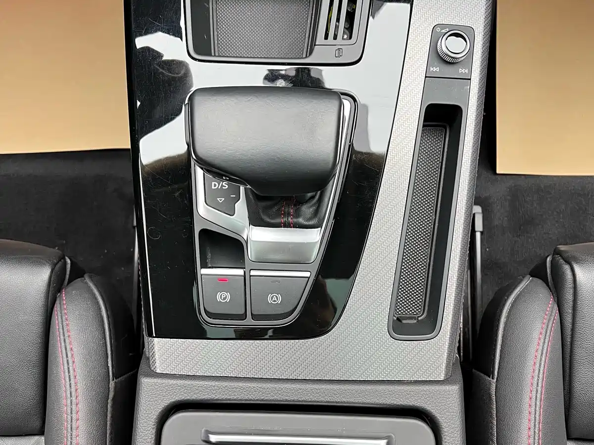 Audi Q5L 2022 40T RS Kit Racing Speed Edition фото 24