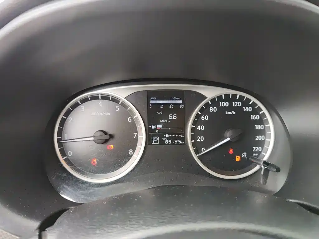 Photo 7 - Nissan Kicks