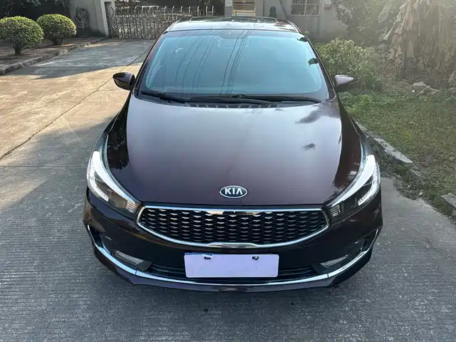  Kia Kia K3 2017 1.6L Automatic 15th Anniversary Special GLS