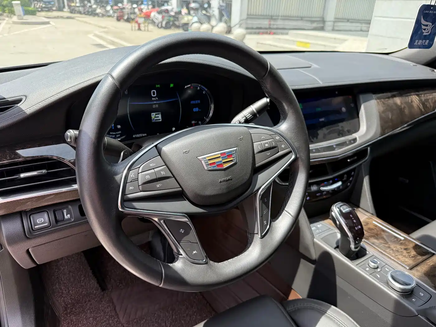 Cadillac CT6 2023 2022 28T Luxury