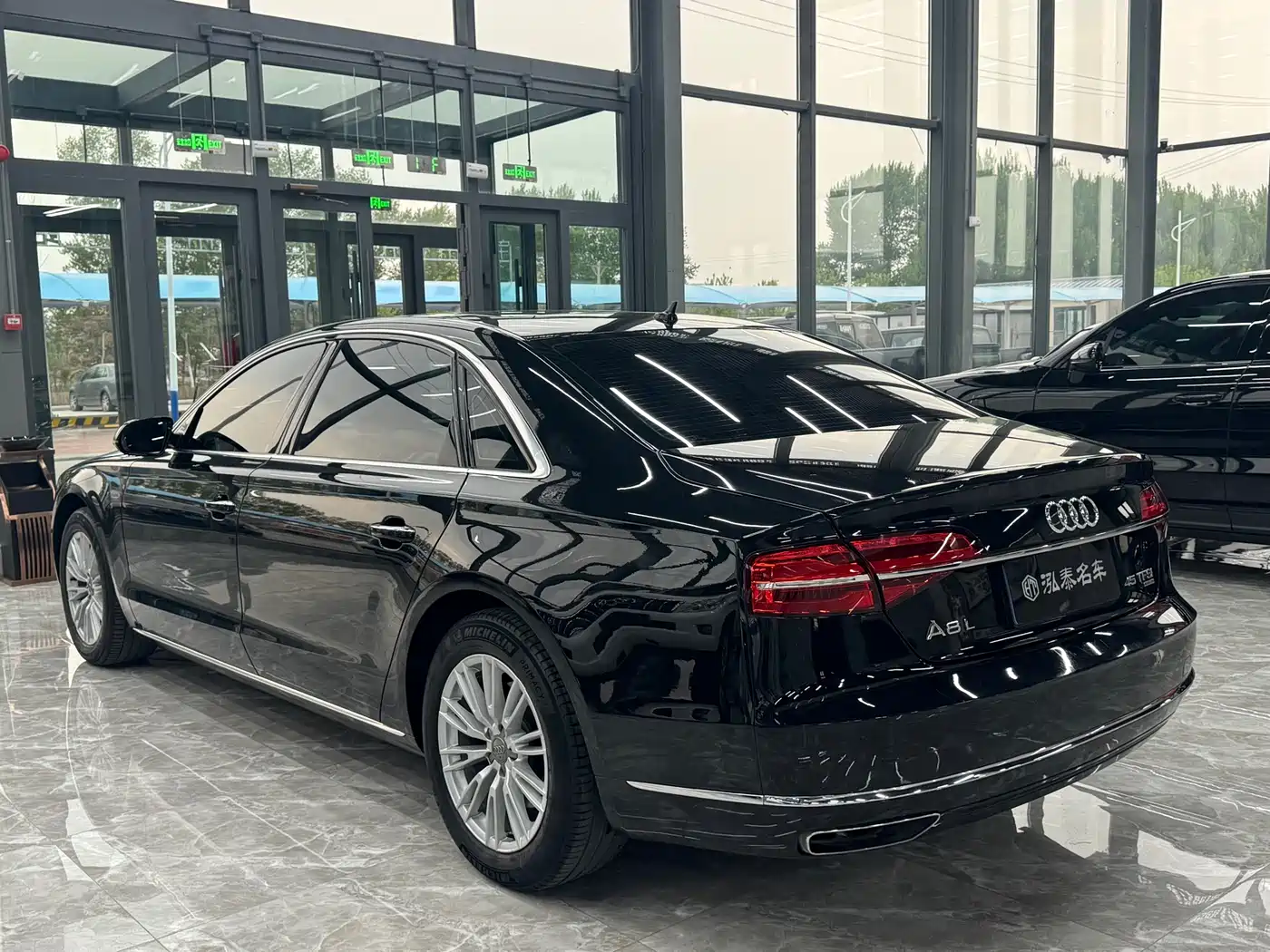 Audi A8 2014 A8L 45 TFSI quattro Comfort фото 4