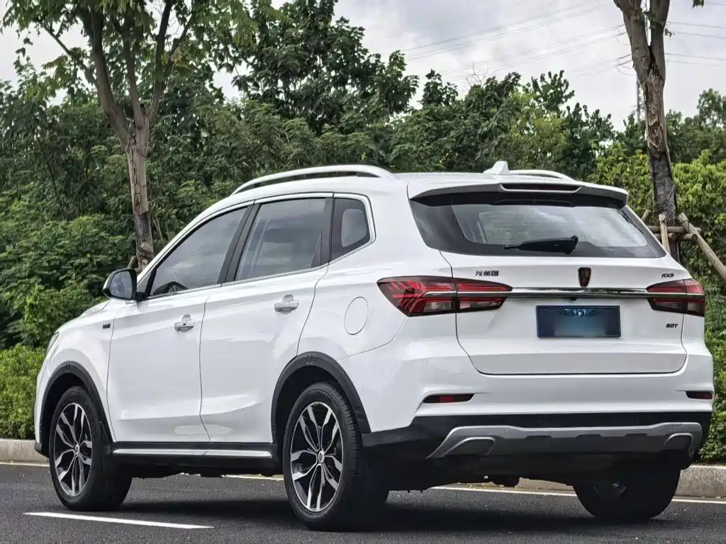 Фото 7 - Roewe RX5