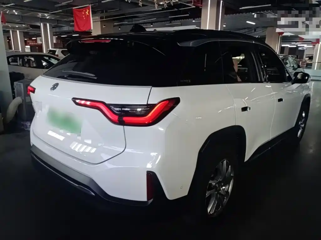 Фото 7 - NIO ES6