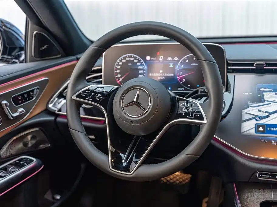 Mercedes-Benz E-Class 2025 E 300 L Luxury фото 18