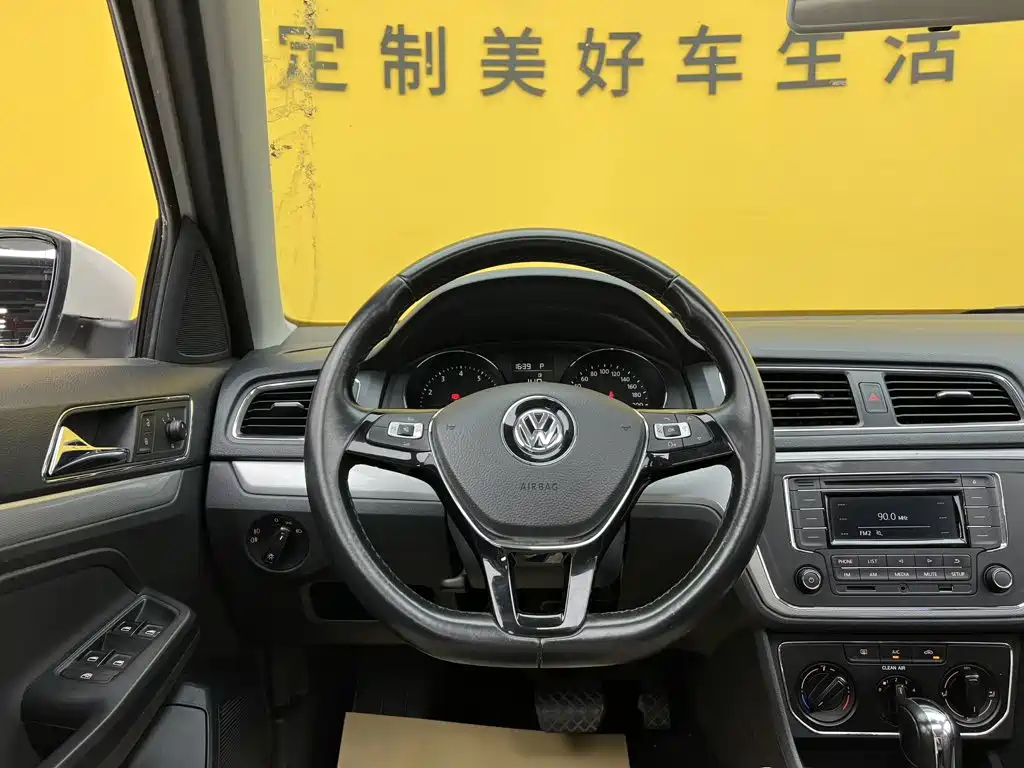 Volkswagen Lavida Tour 2017 2017 1.6L Automatic Comfort Edition