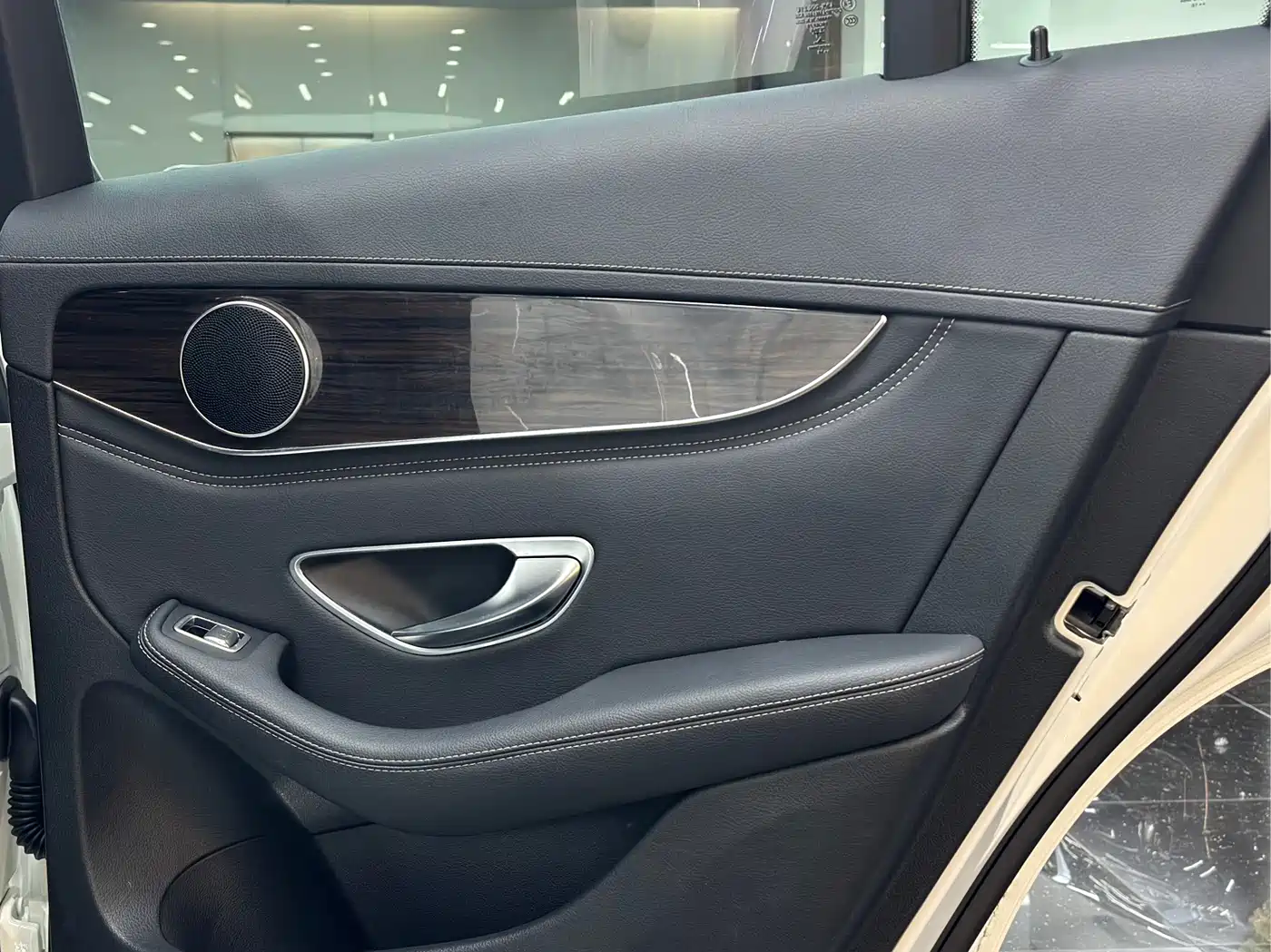 Mercedes-Benz GLC 2016 GLC 260 4MATIC Dynamic фото 11