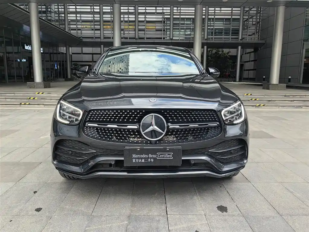 Mercedes-Benz GLC Coupe 2022 2022 GLC 260 4MATIC Coupe SUV