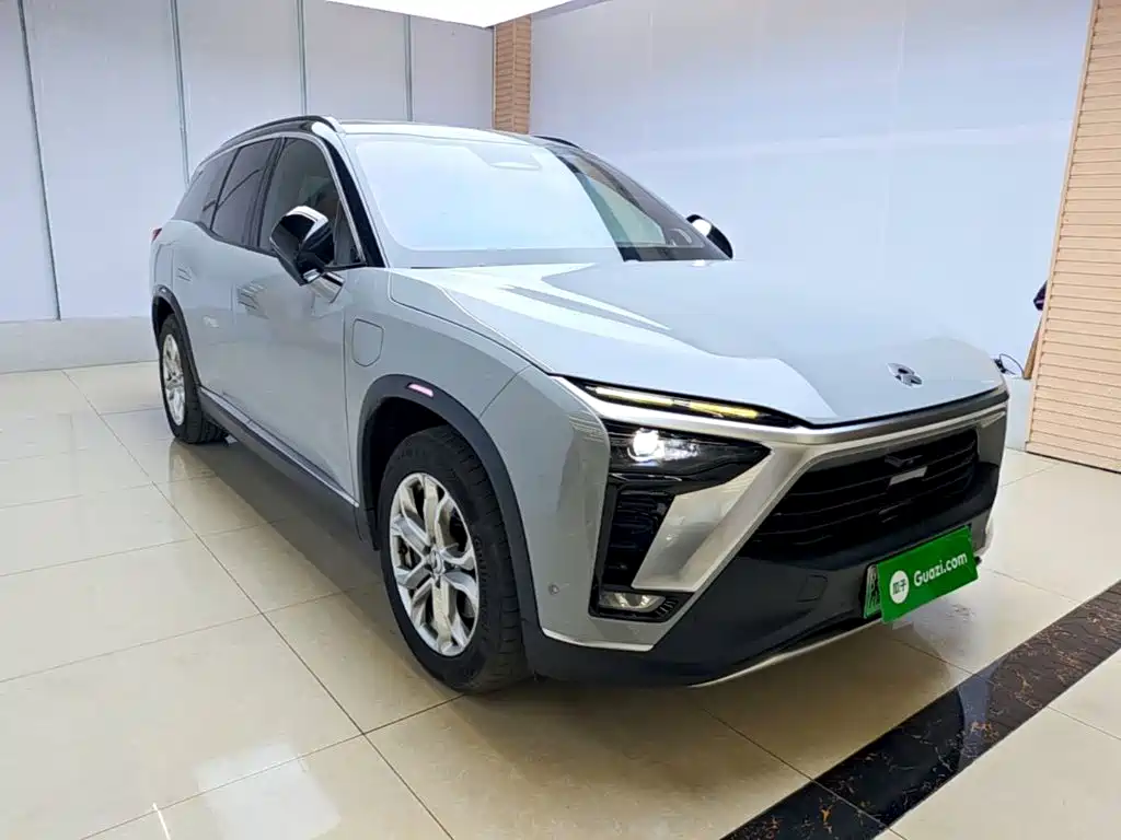 NIO ES8 2021 2020 415KM 6-Seater