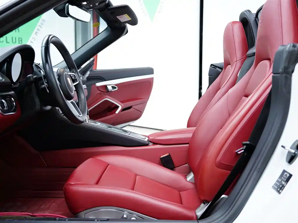 Porsche 718 2022 Boxster 2.0T фото 22