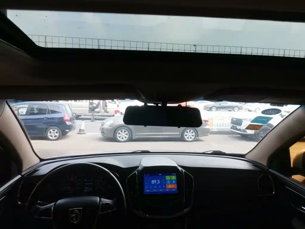 Photo 18 - Baojun 560