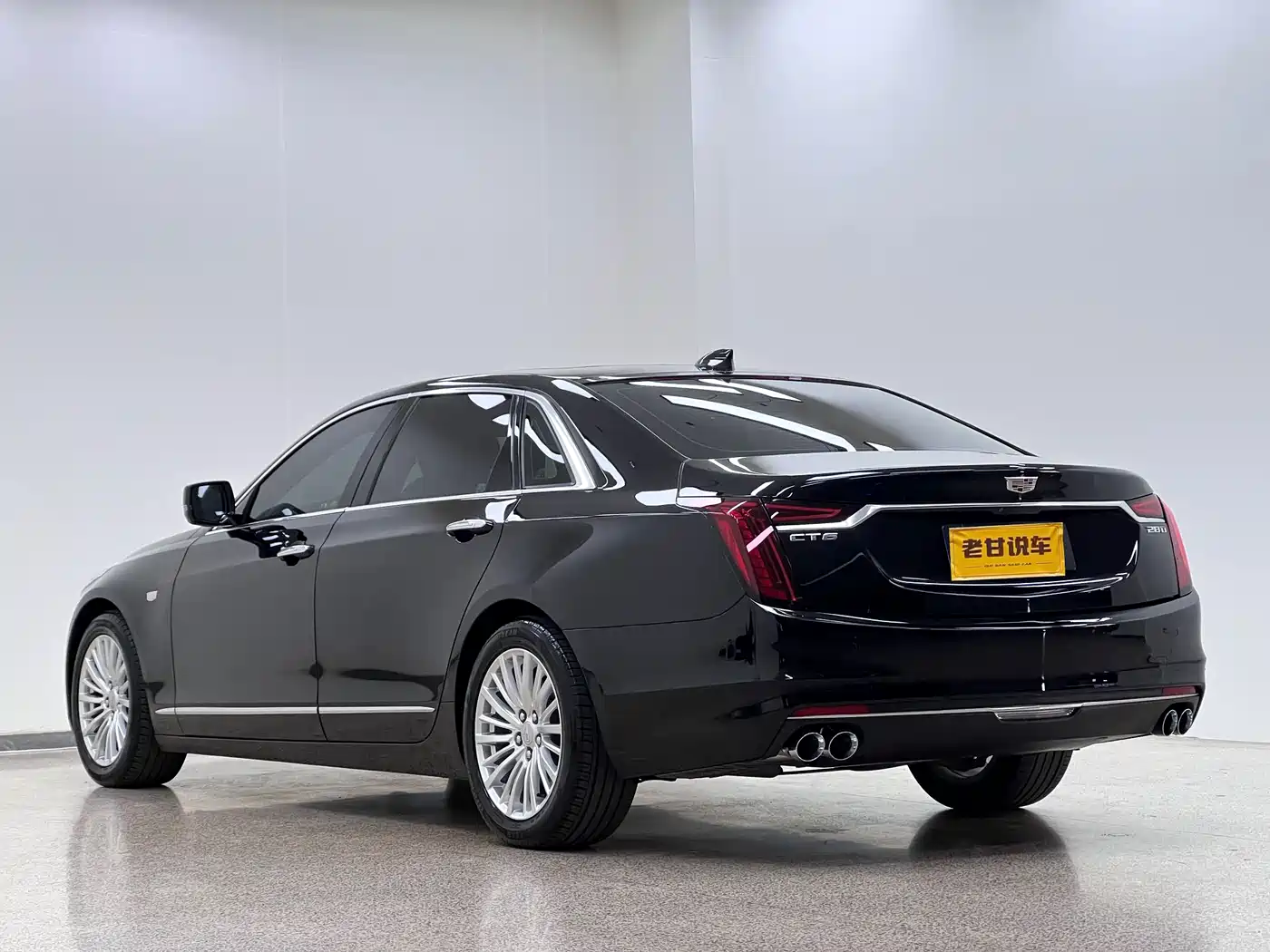 CADILLAC CT6