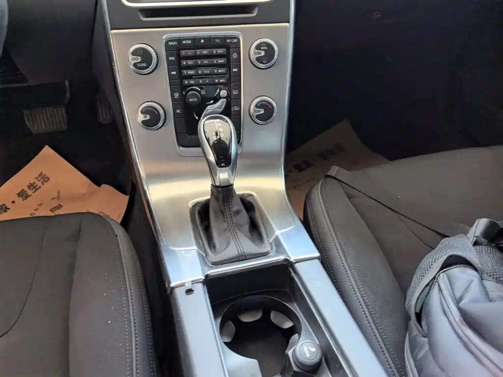 Volvo S60 2014 2015 S60L 2.0T Smart Drive