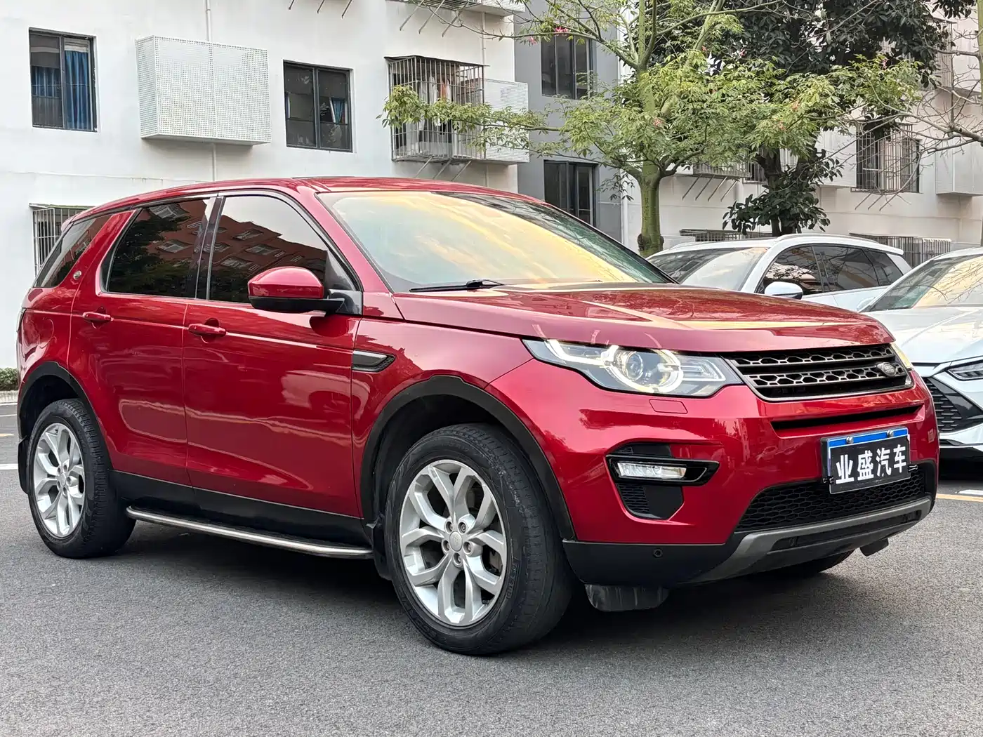 Land Rover Discovery Sport 2016 2.0T SE фото 3