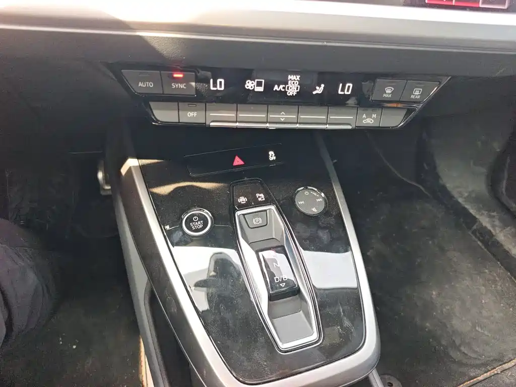 Audi Q4 e-tron 2024 2024 40 e-tron Pioneer Edition