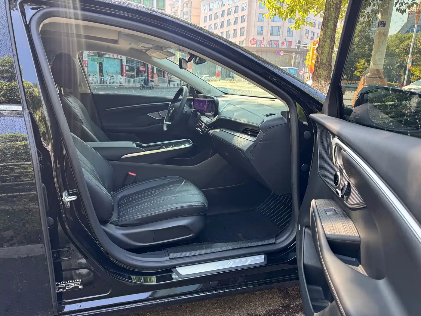 Buick LaCrosse 2026 2026 Model Platinum Avenir Edition