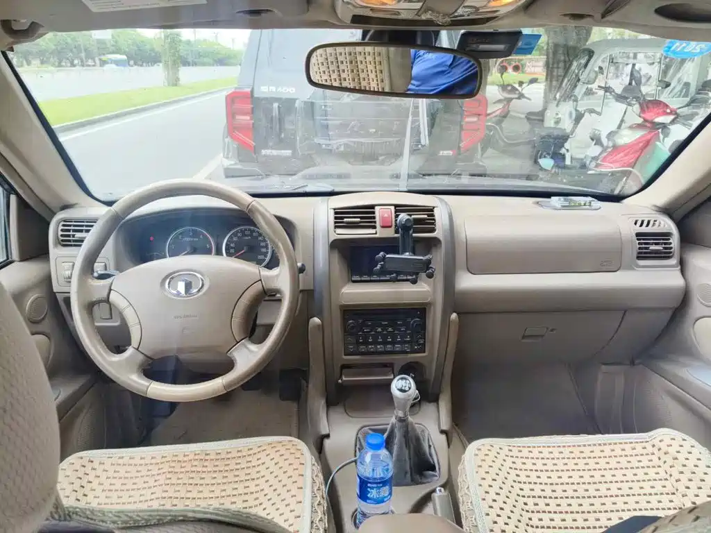 Haval H3 2009 2009 Leading Edition 2.5TCI 2WD Luxury