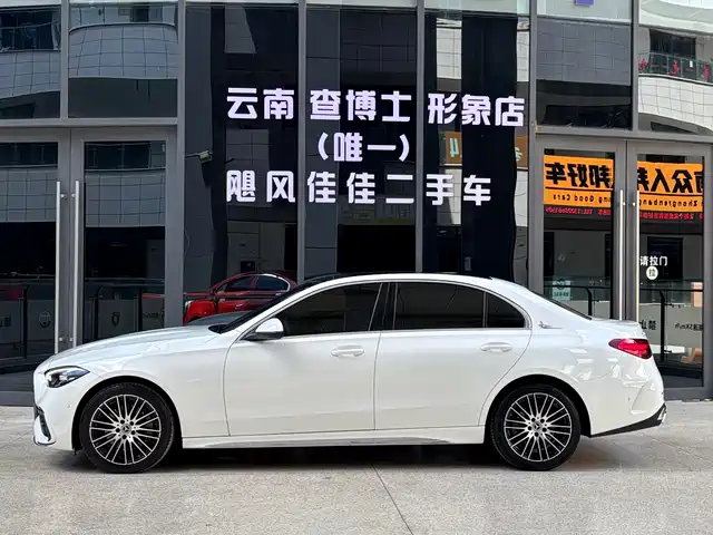 Mercedes-Benz C-Class 2024 Facelift C 260 L Sport — фото 3