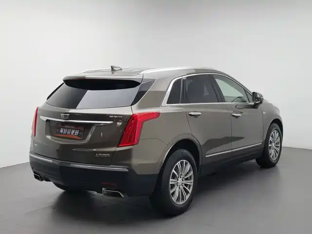 Cadillac XT5 2016 28T AWD Luxury Model — фото 2