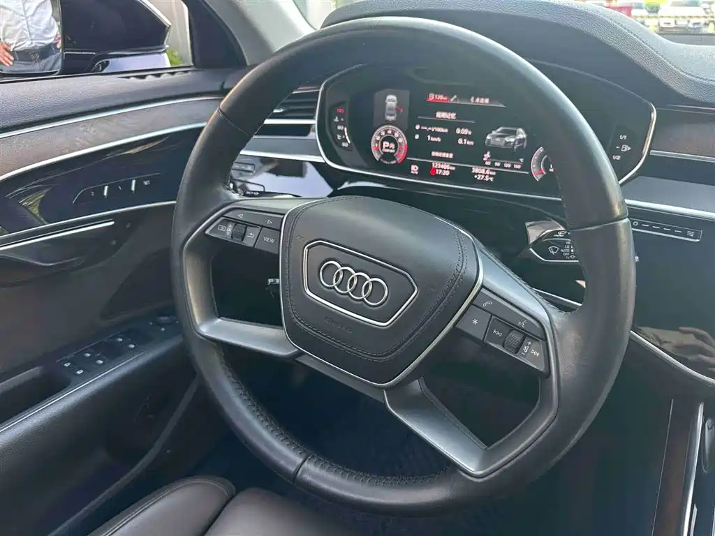Audi A8 2018 A8L 55 TFSI quattro Launch Premium фото 12