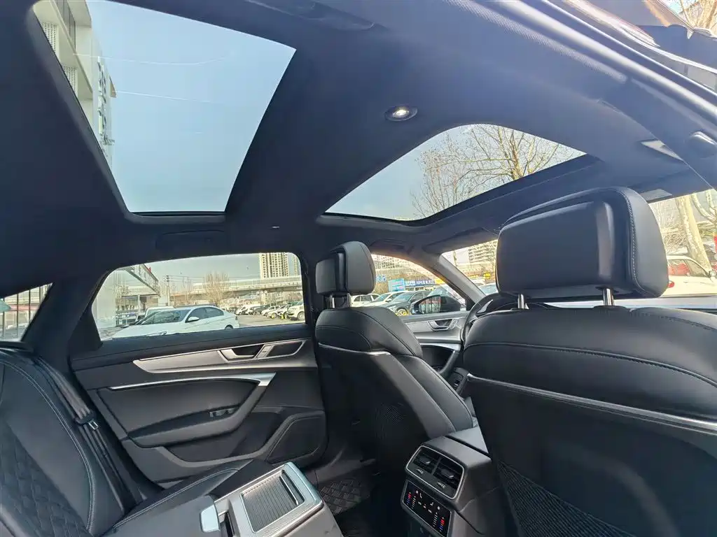 Audi A6L 2025 45 TFSI Premium Sport фото 25