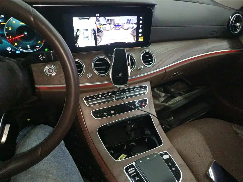 Mercedes-Benz E-Class 2023 Facelift E 300 L Luxury фото 7
