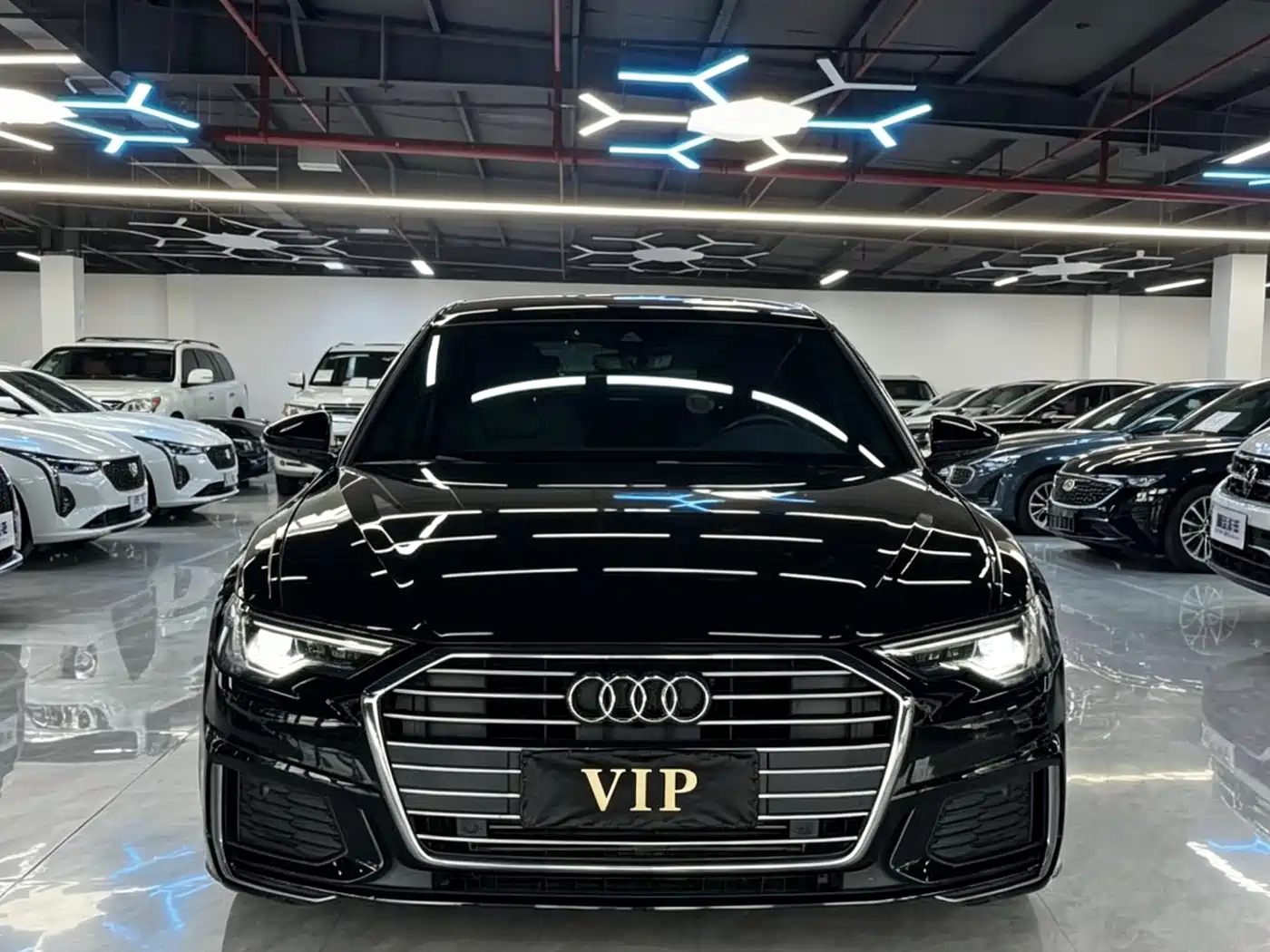 Audi A6L 2021 45 TFSI Exclusive Sport фото 2