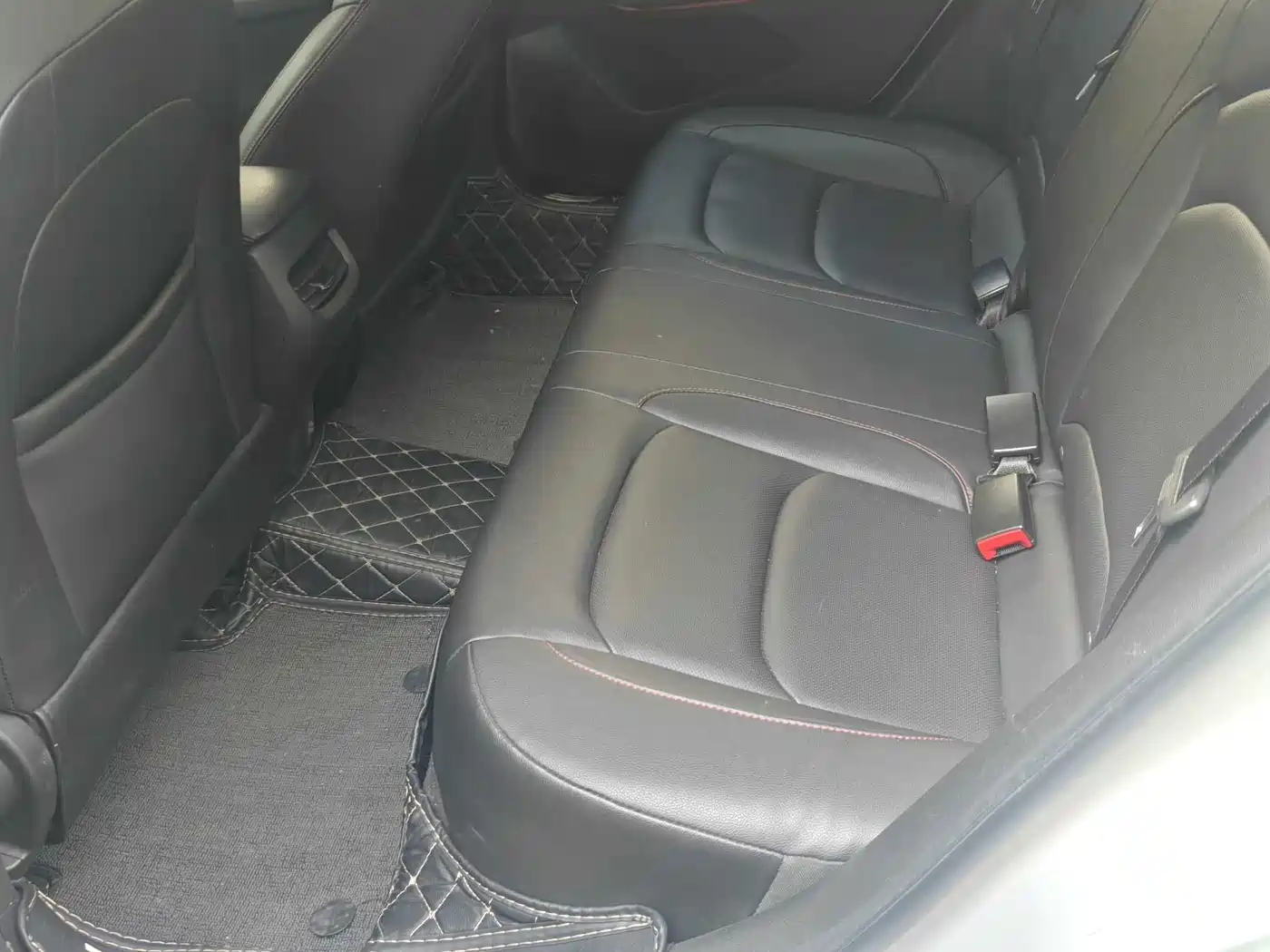 Chevrolet Monza 2022 Mild Hybrid RS 330T Automatic Comfort Edition фото 23