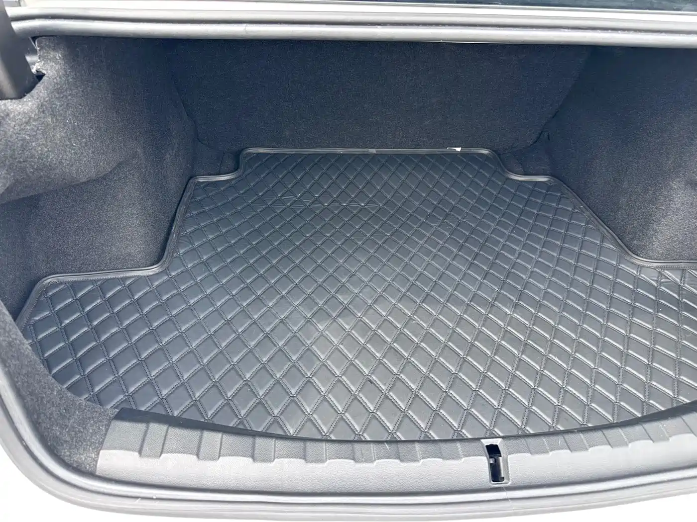 BMW 3 Series 2023 320Li M Sport Package фото 21