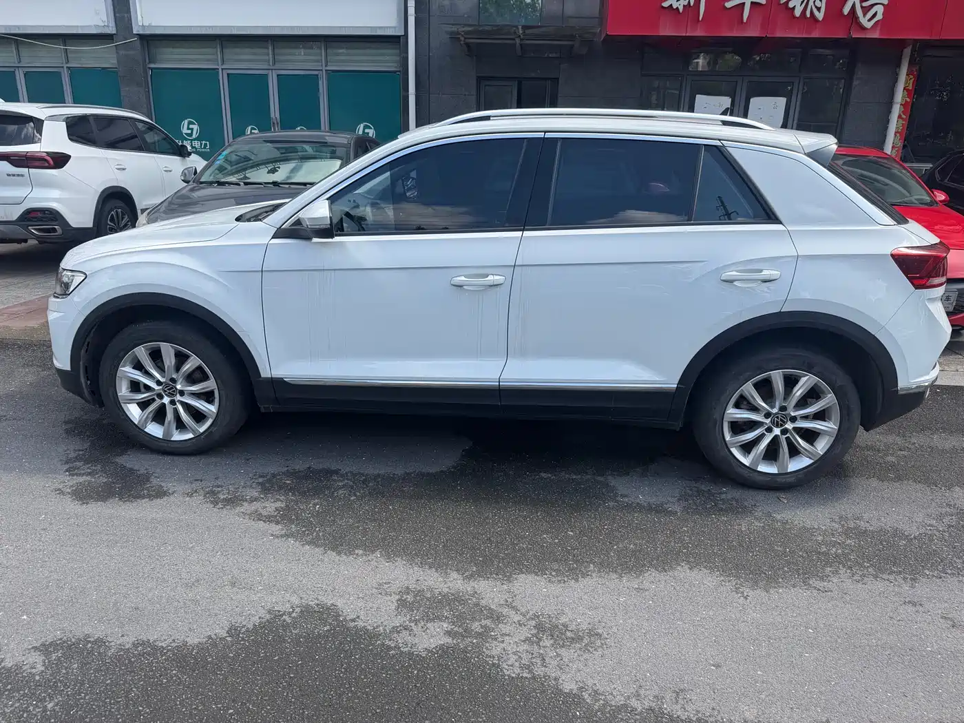 Volkswagen T-ROC 2022 280TSI DSG 2WD Elite PLUS фото 5