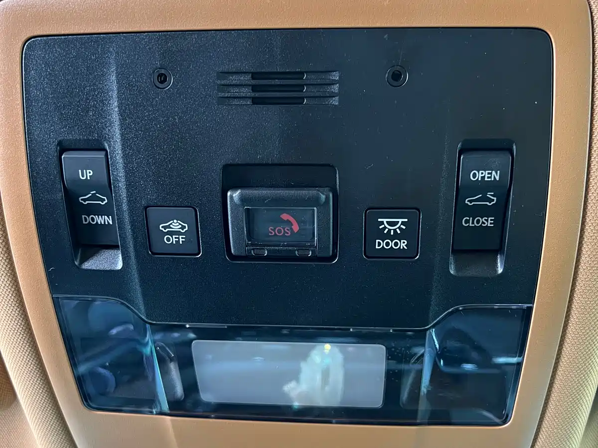 Lexus ES 2023 260 Excellence фото 20