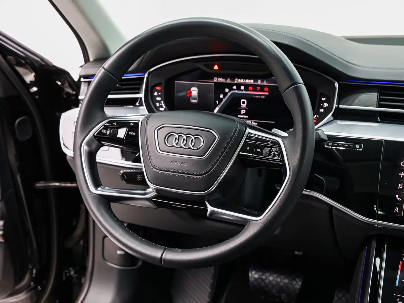 Audi A8 2023 A8L 50 TFSI quattro Exclusive фото 19