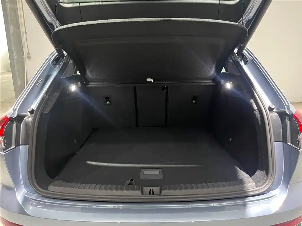 Audi Q4 e-tron 2024 40 e-tron Creation Edition фото 11